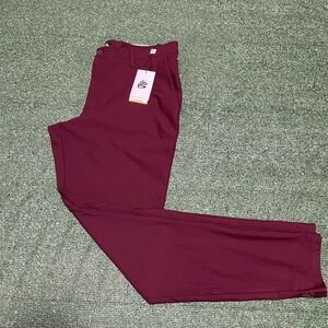 New Under Armour Steph Curry Tapered Golf Pants Men's Sz 36x34 Burgundy